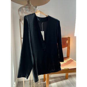 Beautiful VINTAGE Silk Blouse